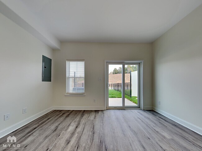 Foto del edificio - 2395 Eagle Creek Ct