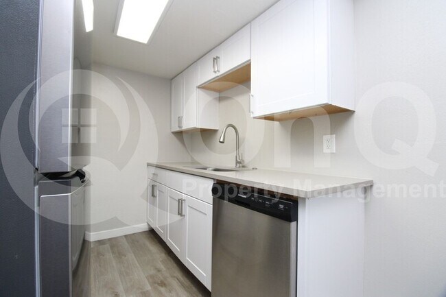 Foto del edificio - 44 E Roanoke Ave