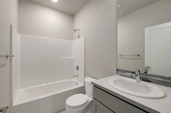 Foto del edificio - 1804 sf | 4 Bedrooms 3.5 Baths | 2 Car Garage | $3,750.00