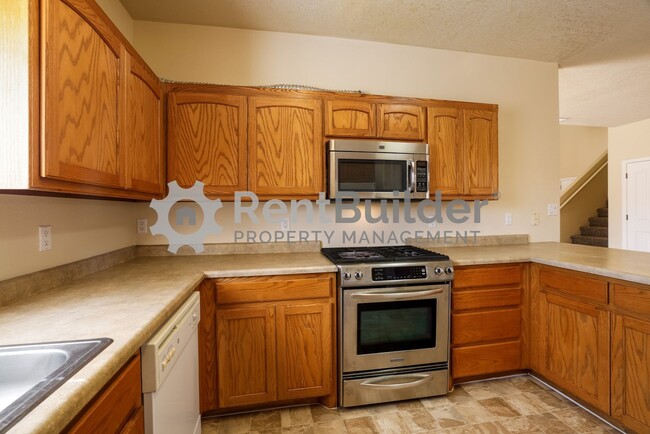 Foto del edificio - ****LEASE PENDING****PLEASE APPLY AT YOUR ...