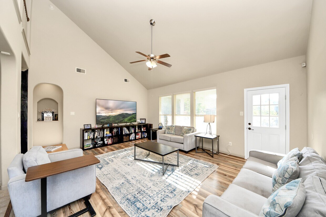 Foto del edificio - 2602 Ash Haven Ln