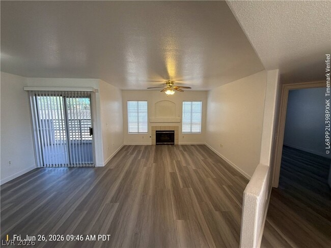 Building Photo - 4555 E Sahara Ave