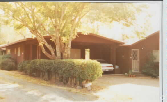 Primary Photo - 6491 Forestville St