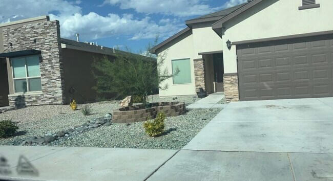 Foto del edificio - 6954 Santa Marta St