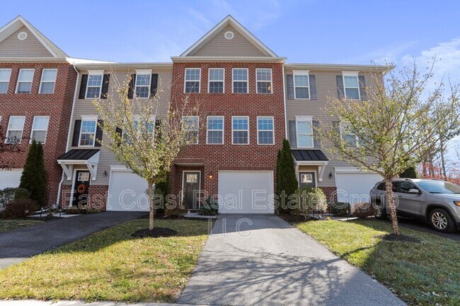 Building Photo - 43 Savage Ct