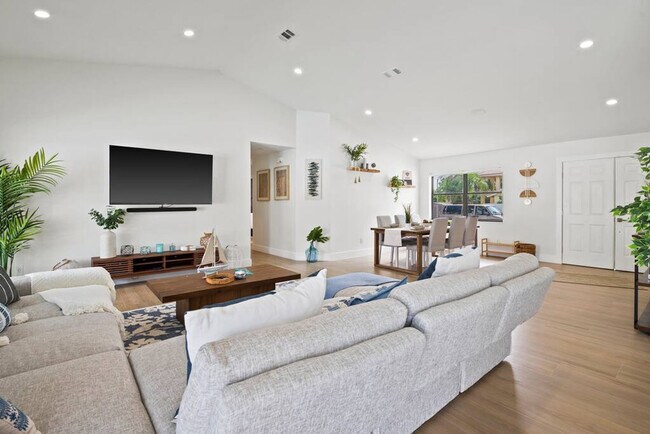 Building Photo - 14825 SW 168th Terrace