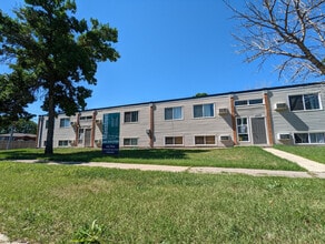 Building Photo - Jerry Place Apartments