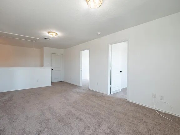 Foto del edificio - 9051 Navarro Vis