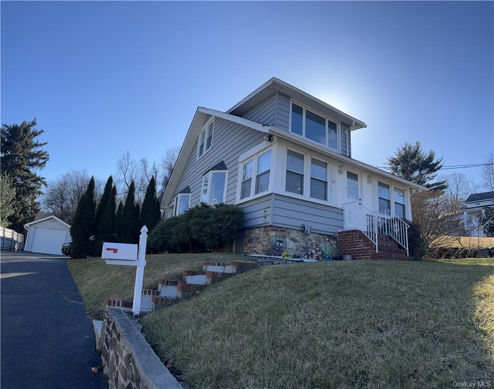 Primary Photo - 29 Ramapo Rd