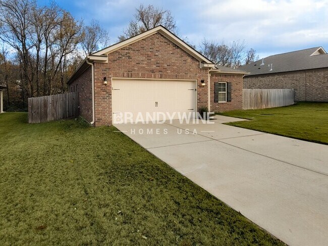 Building Photo - 94 Vivian Way