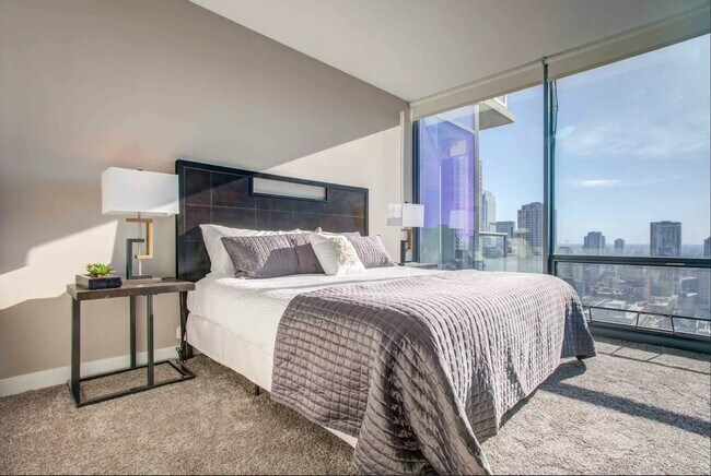 Foto del edificio - 448 N State St