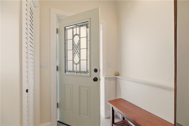 Foto del edificio - 98 Kay St