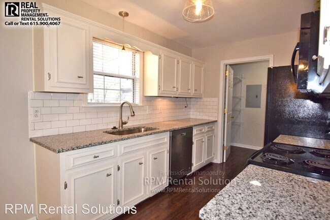 Building Photo - 4 br, 3 bath House - 2711A Cash Court