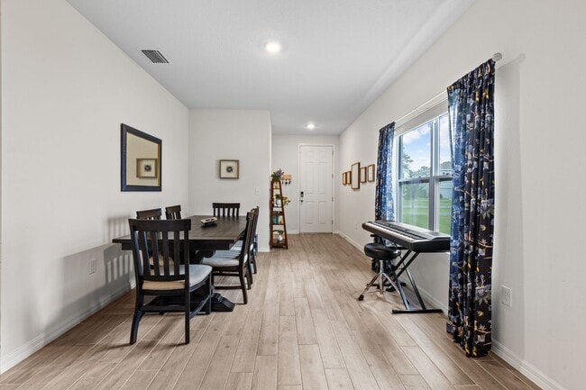 Building Photo - Charming Arbor Greens Home