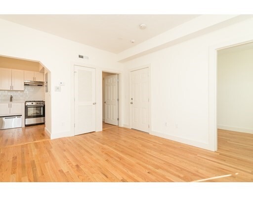 Foto del edificio - 152 Pleasant St