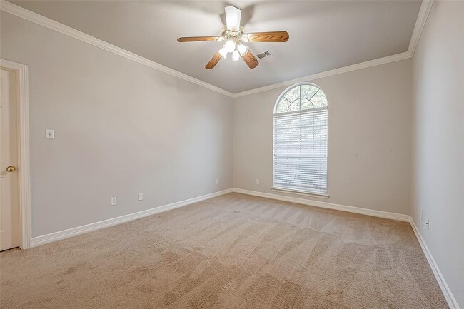 Building Photo - 4727 N Cashel Cir