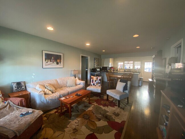 Foto del edificio - 3801 Avenue G