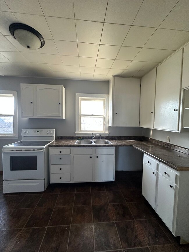 Building Photo - 1BD/1BA HOME!