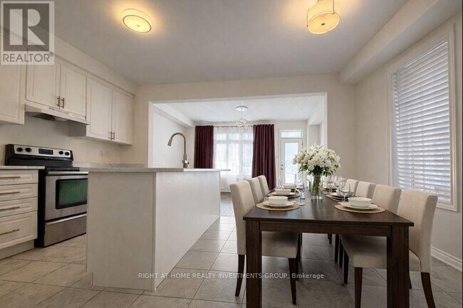 Photo du bâtiment - 74 Beechborough Cres