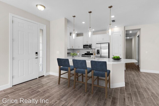 Building Photo - 3 br, 2 bath House - 15173 Sacile Ct.