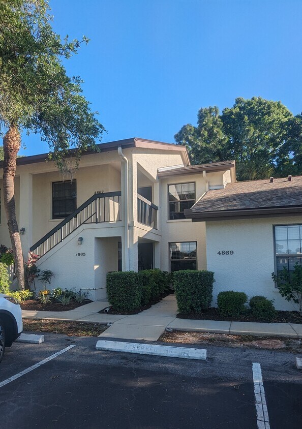 4867 Winslow Beacon, Sarasota, FL 34235 Townhome Rentals in Sarasota
