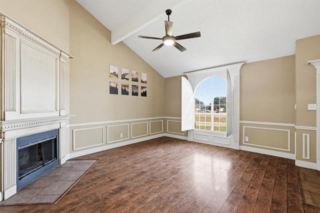 Foto del edificio - 316 Comiskey Ct