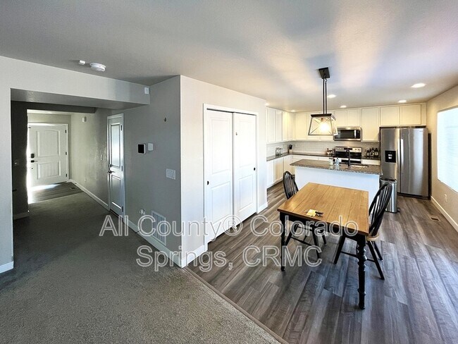 Building Photo - 10520 Horton Dr