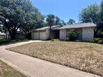 Foto principal - 7405 West Gate Blvd