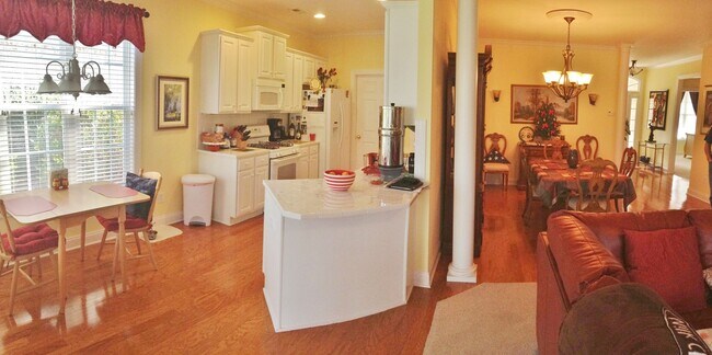 Foto del edificio - Large End Unit Townhouse in Waterford