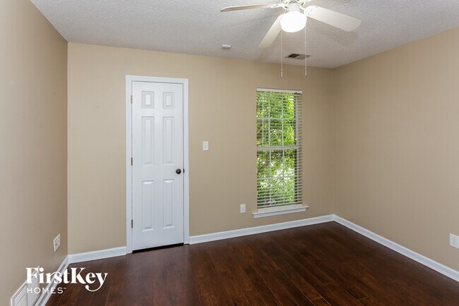 Building Photo - 11678 Dempsey Dr