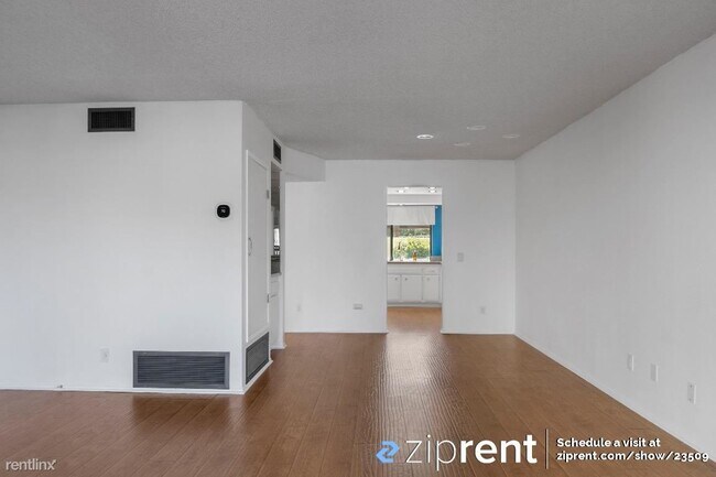 Building Photo - 3 br, 3 bath Condo - 2338 Los Patos Drive,...