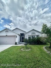 Building Photo - 3865 La Flor Dr
