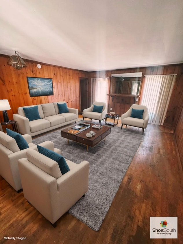 Primary Photo - Updated 3 bed 1 bath house
