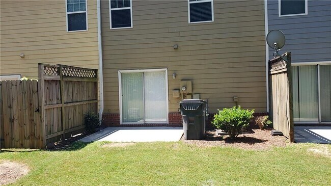 Foto del edificio - 795 Arbor Gate Ln
