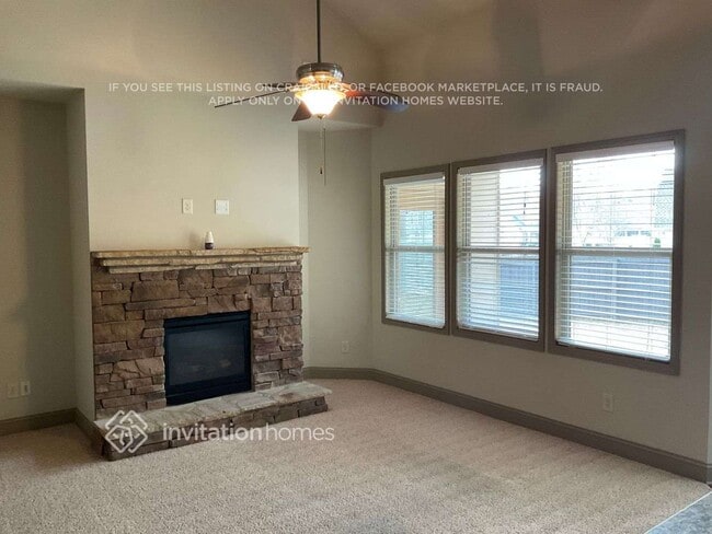 Foto del edificio - 3968 Sovereign Dr