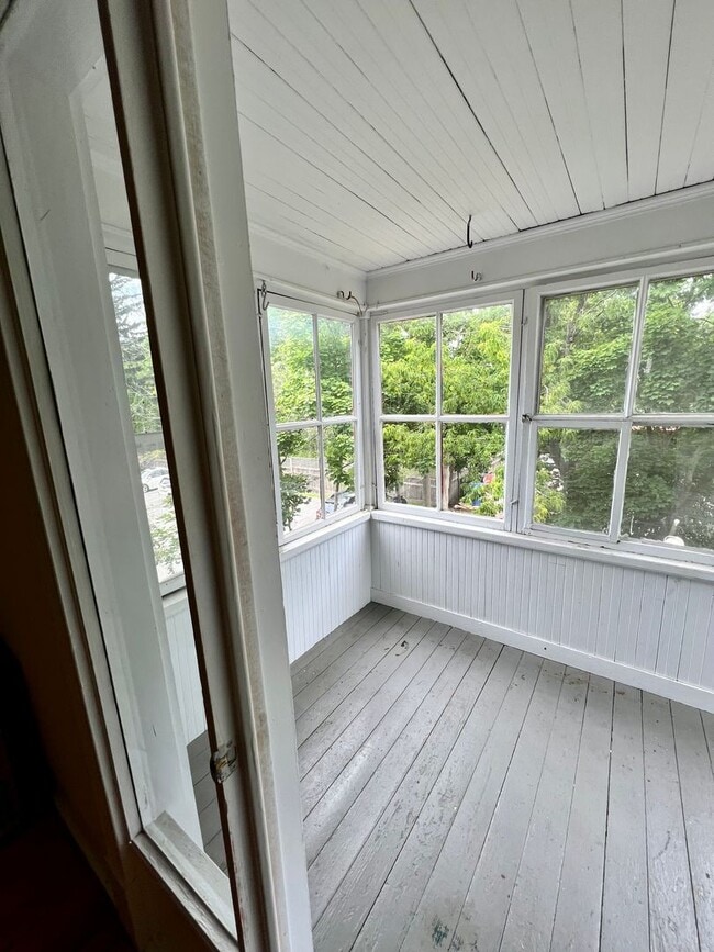 Foto del edificio - 188 Cliff St