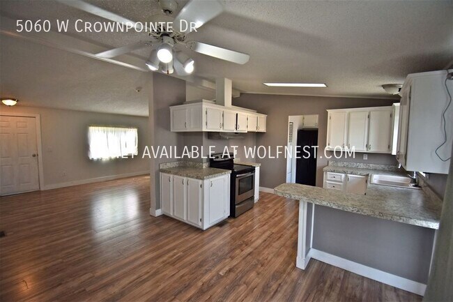 Building Photo - Newly Updated 3 Bed West Valley Home! No D...