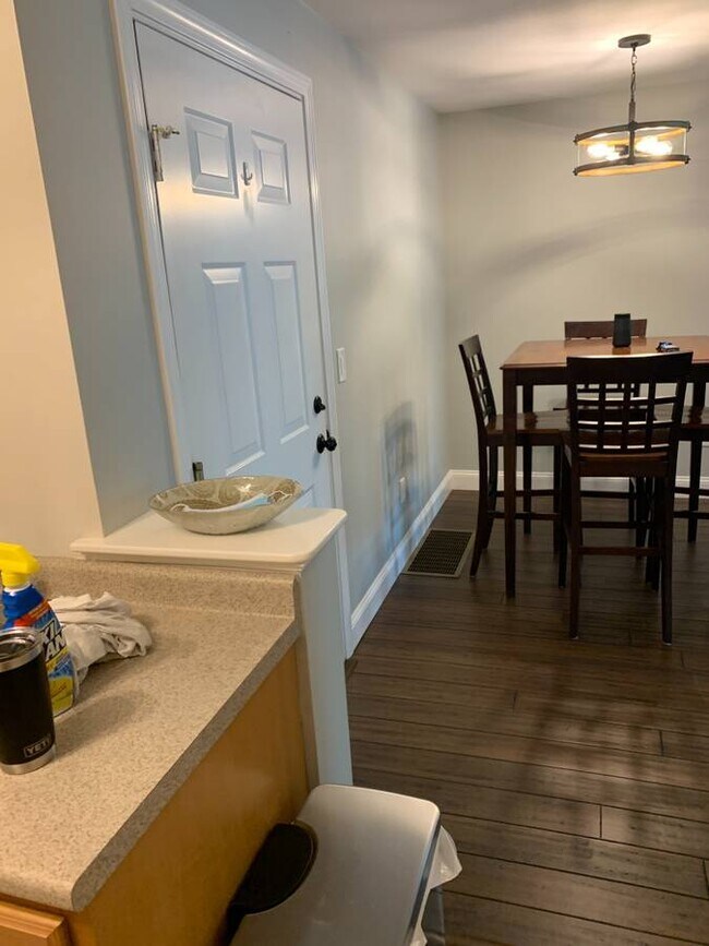 Foto del edificio - 11 Smithwheel Rd