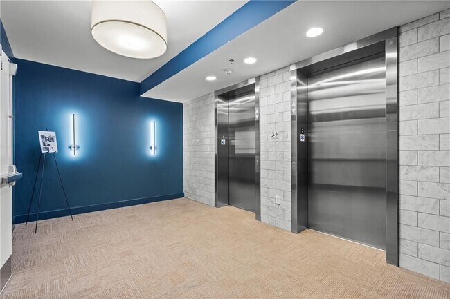 Foto del edificio - 1100 Howell Mill Rd NW