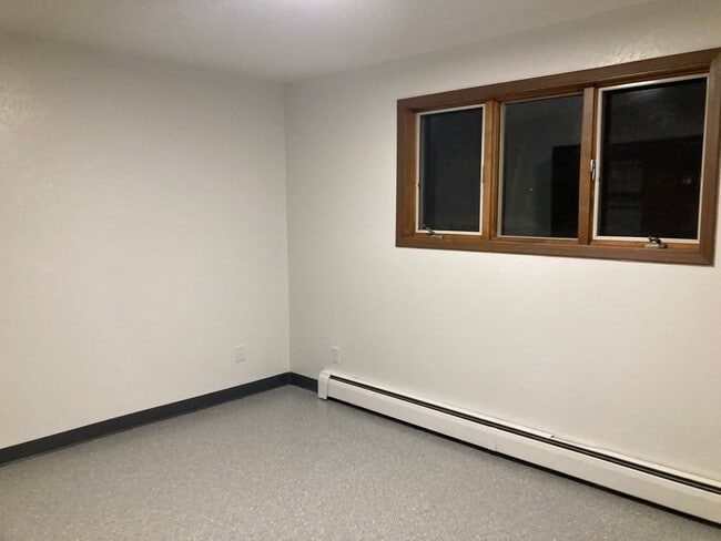 Building Photo - 201 1st Ave NE