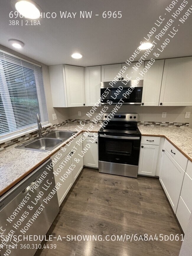 Foto del edificio - 6965 Chico Way NW