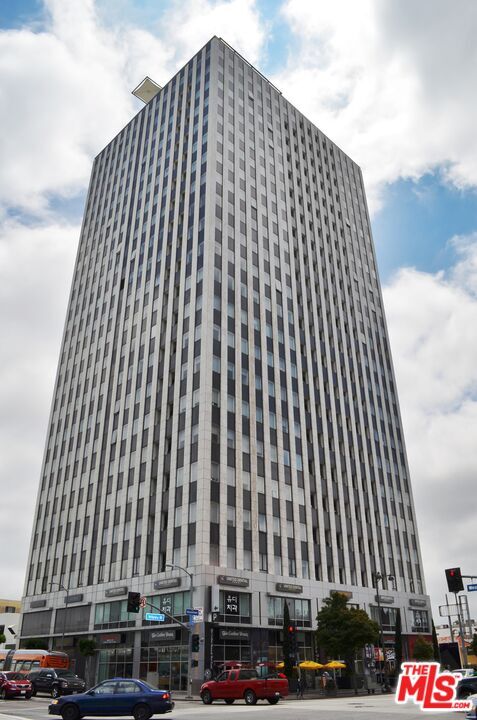 Primary Photo - 3810 Wilshire Blvd