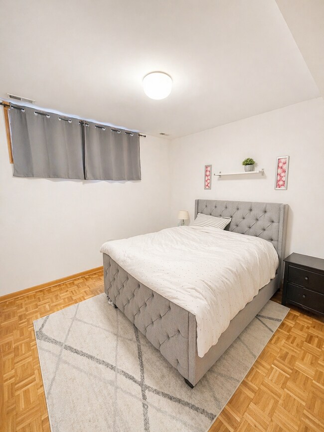 Foto del edificio - 4229 N Kenmore Ave