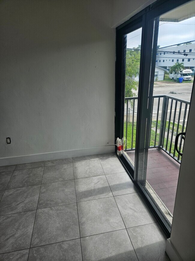 View - 170 NW 59th St