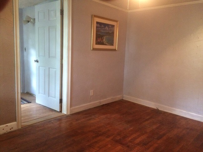 Habitación 1 - 3034 Roseberry Rd