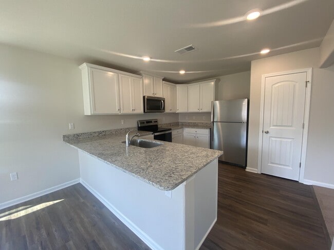 Building Photo - 9338 Creedmore Hills Dr