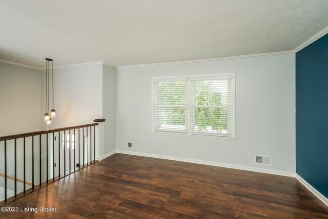 Foto del edificio - 2717 Windsor Forest Dr