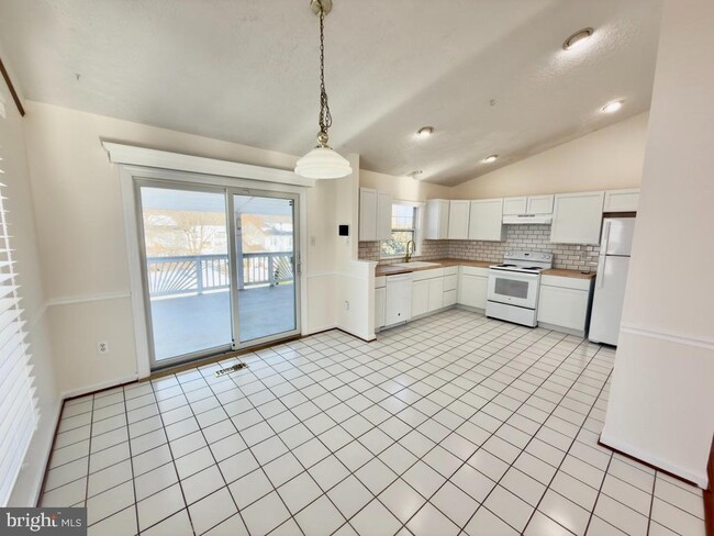 Building Photo - 309 Pintail Dr