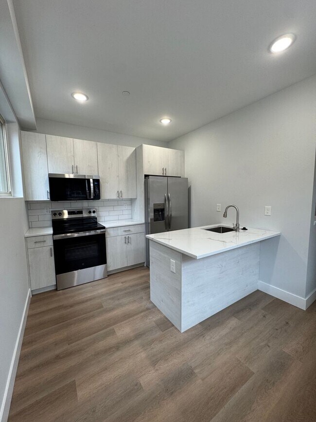 Foto del edificio - 3263 N 13th St