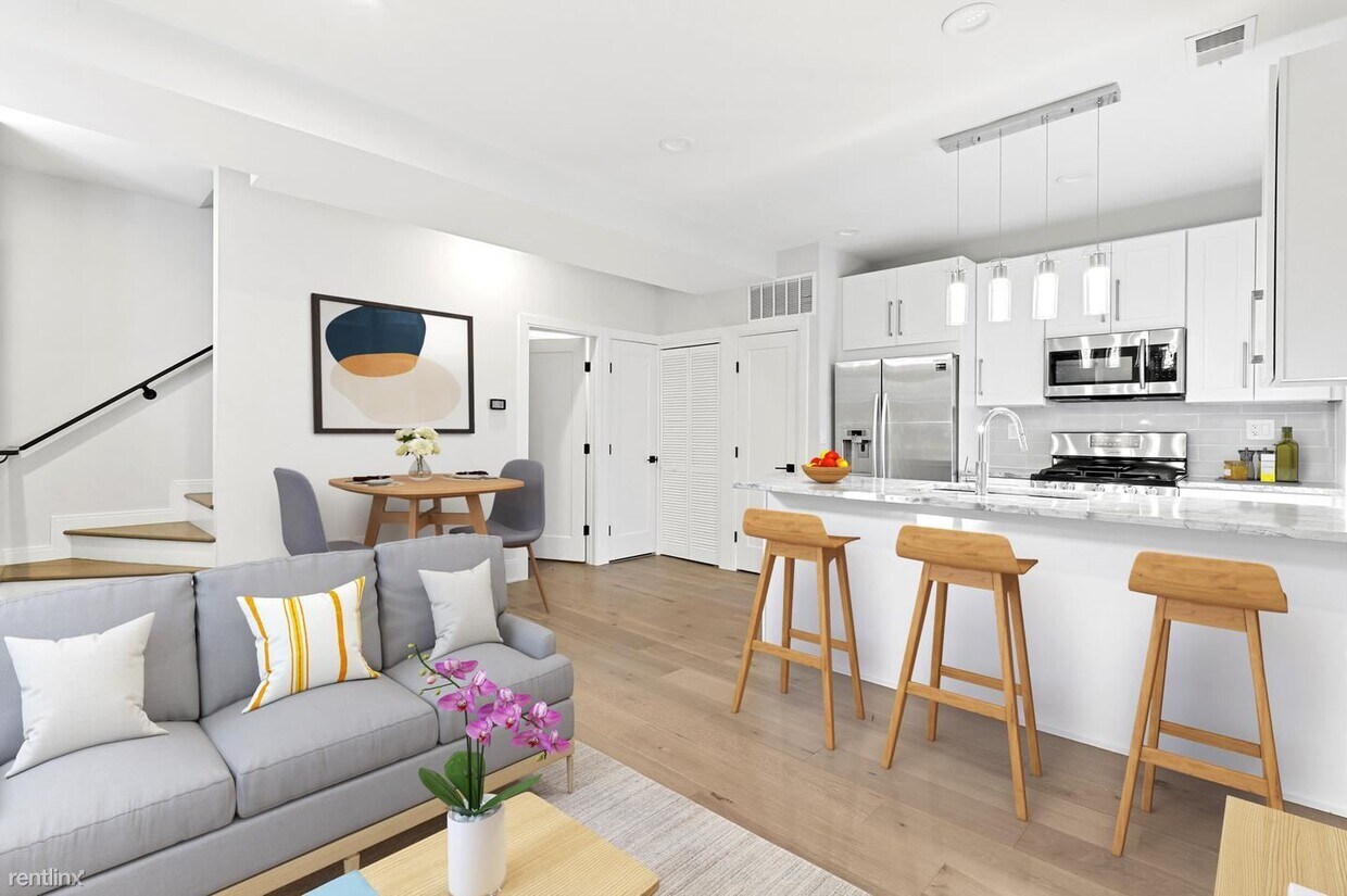 Foto principal - 3 br, 3 bath House - 1203 Morse St Ne Fede...
